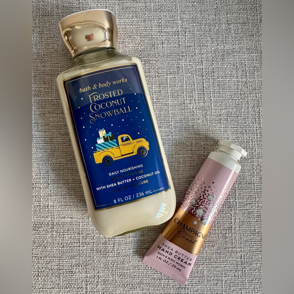 Bath & Body Works Frosted Coconut Snowball and Champagne Toast Set
